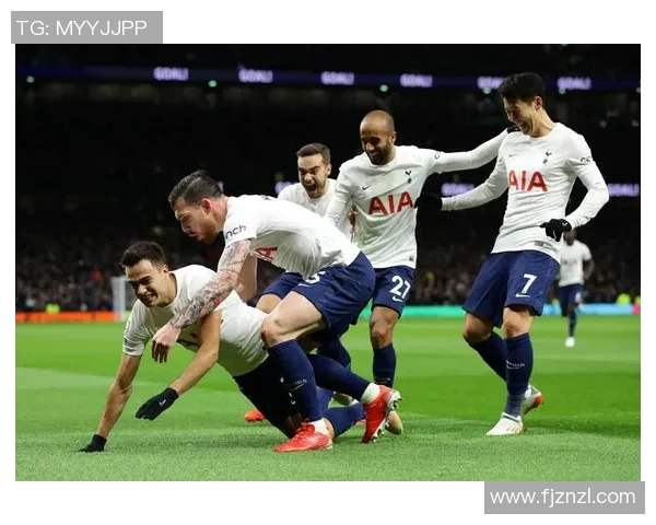 足球场上的壁垒厉害的防守员如何成为球队的明星与胜利的关键