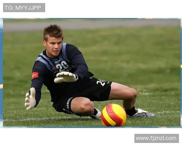 足球明星为何携带球包背后的秘密与职业生涯的深层联系探讨