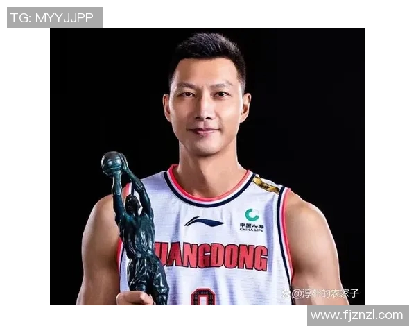 易建联的篮球传奇：从青涩少年到国家队核心的成长之路