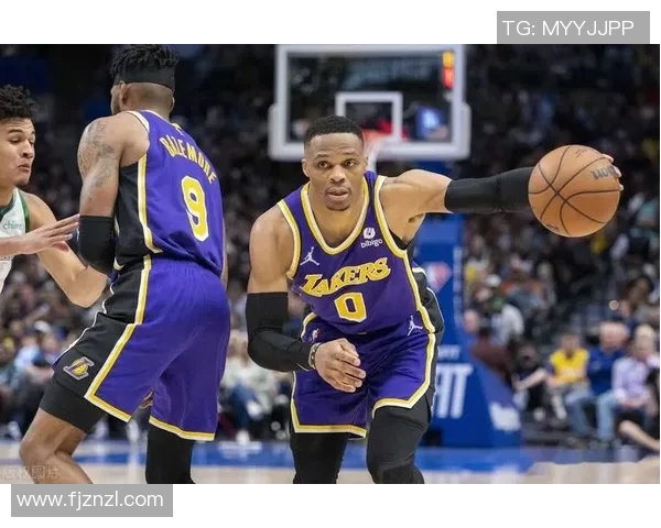 湖人骑士对决回顾:经典时刻与精彩表现的全面分析与总结 湖人骑士对决回顾:经典时刻与精彩表现的全面分析与总结